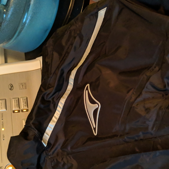 Jacket - Picture 7 of 7